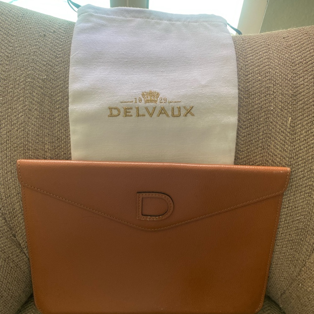 DELVAUX